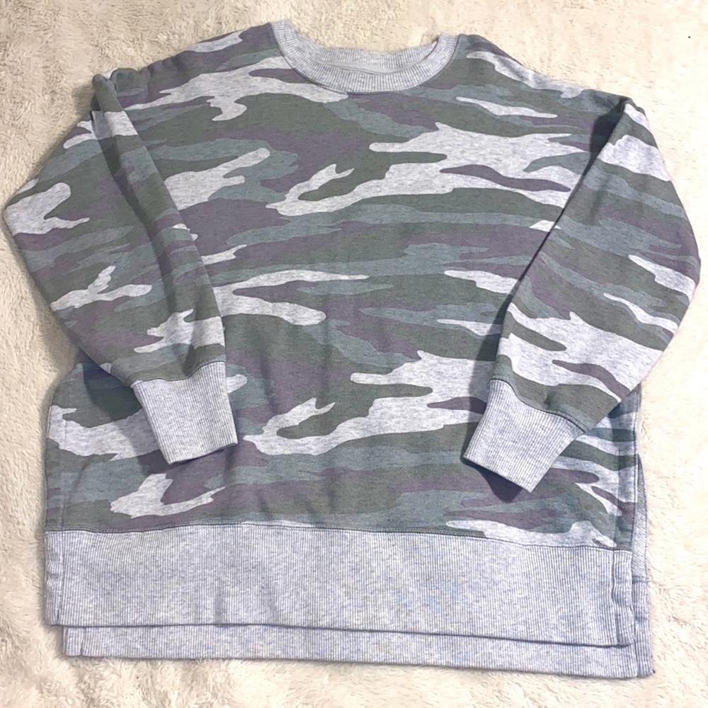 Aerie camo crew neck